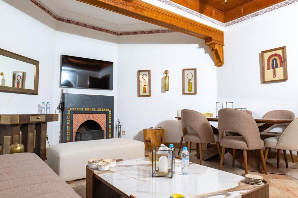 Serenity in La Palmeraie: 2-Bed Apartment - 3