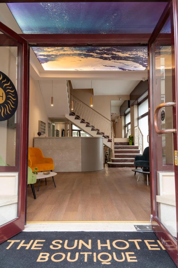 THE SUN HOTEL BOUTIQUE NAPOLI - 4