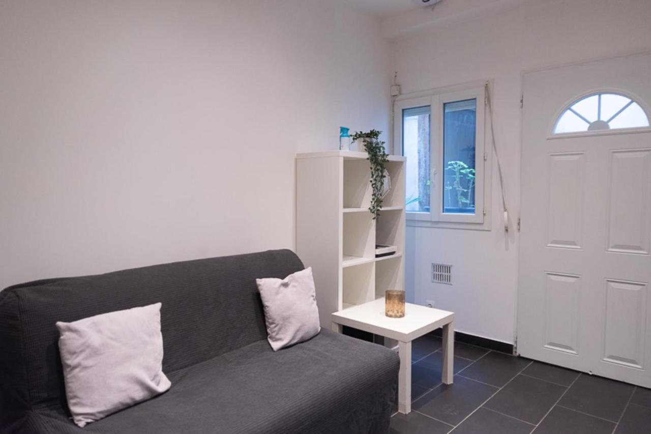 Lovely studio in Paris - 2