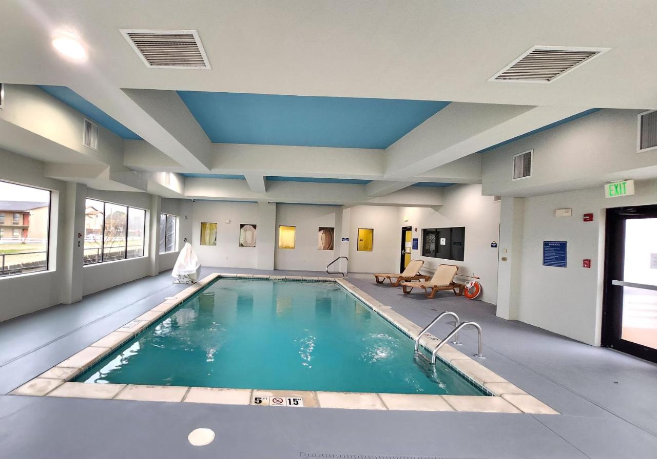 Executive Inn — photo 4