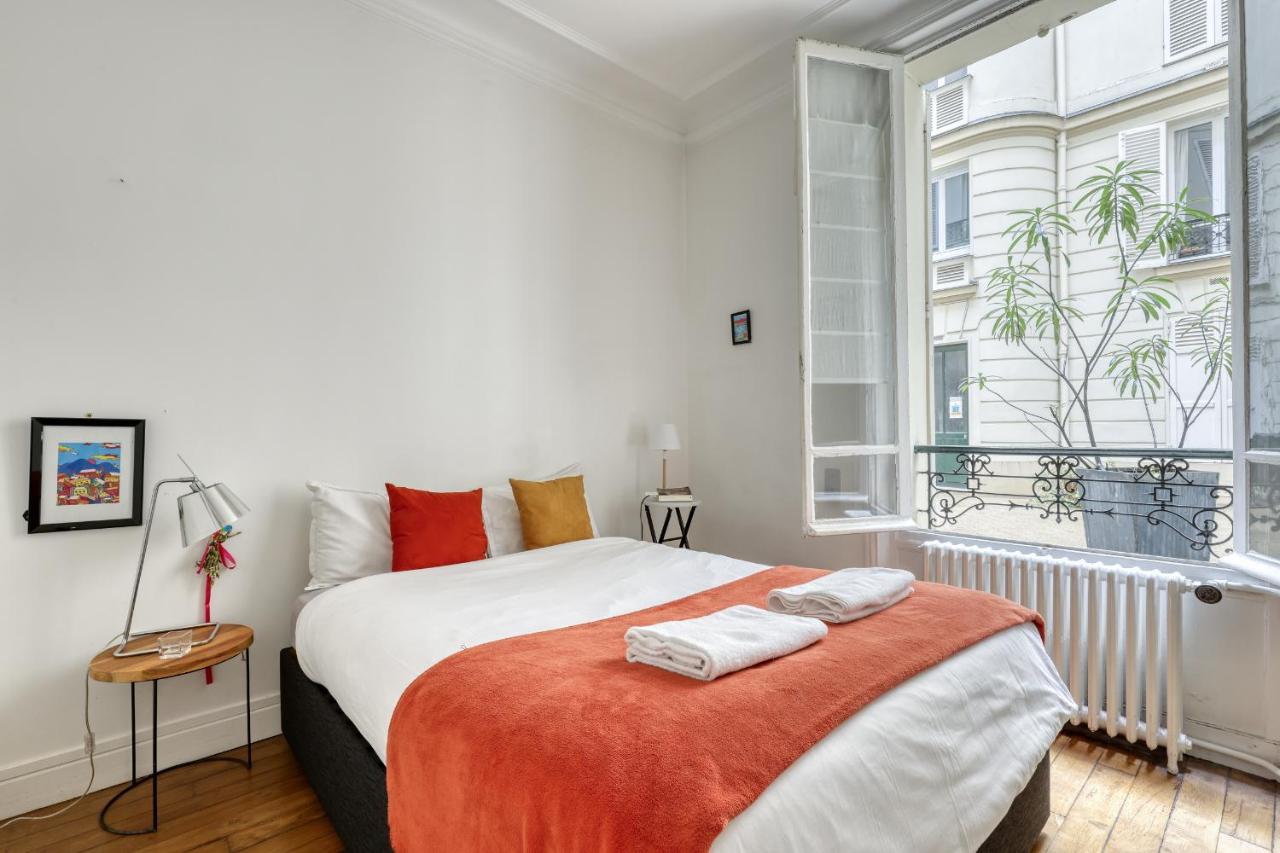 Perfect T2 at the foot of the Eiffel Tower-Paris 7 - 2