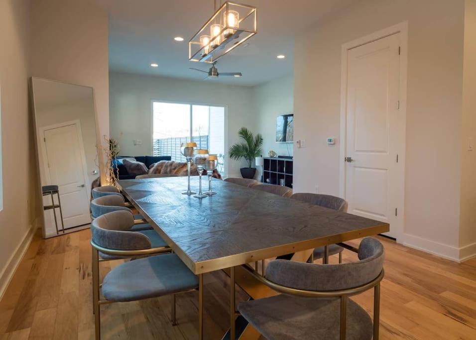 Beautiful New Home Downtown SXSW ACL F1 HQ - 5