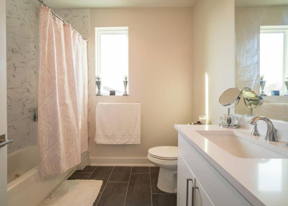 Beautiful New Home Downtown SXSW ACL F1 HQ - 3