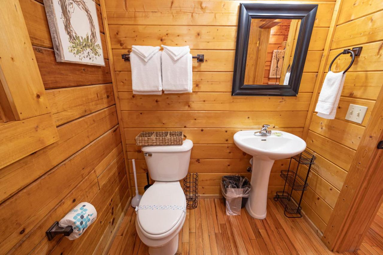 Hidden Mt. Resort Cabin Blueberry Hill — photo 23