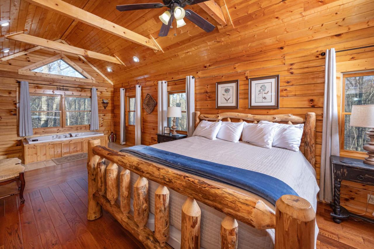 Hidden Mt. Resort Cabin Blueberry Hill — photo 2
