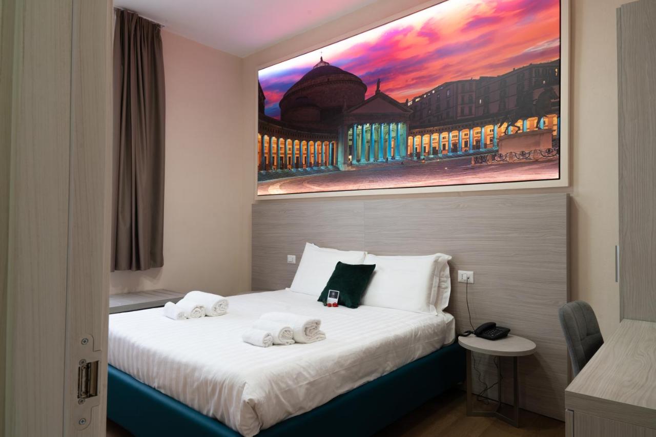 THE SUN HOTEL BOUTIQUE NAPOLI - 2