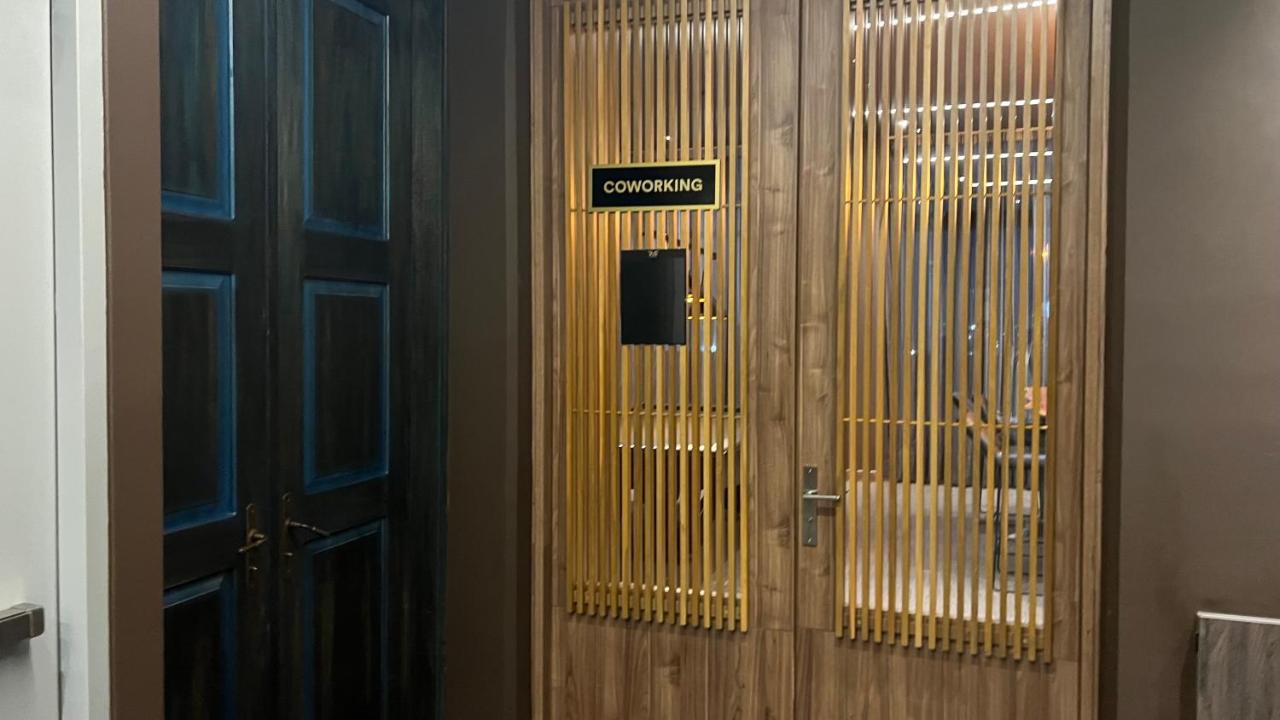 Apartment with hotel amenities, coworking, room service, gym - 3