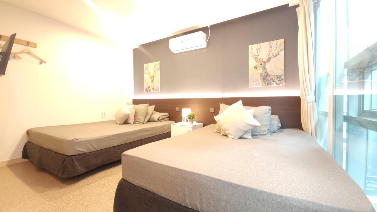 OYO Hostel Myeongdong 1 - 4