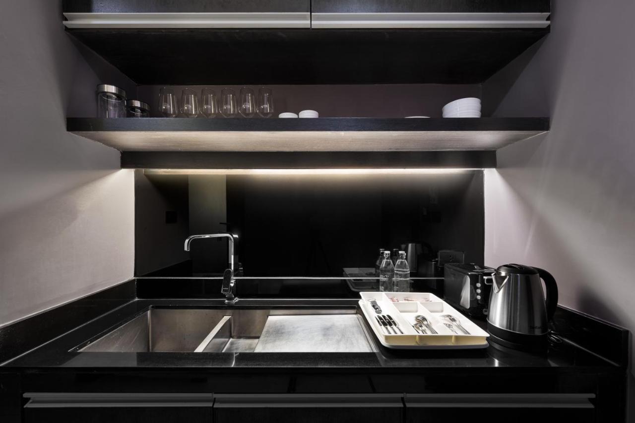 Beachfront Deluxe Infinity Pool - 2