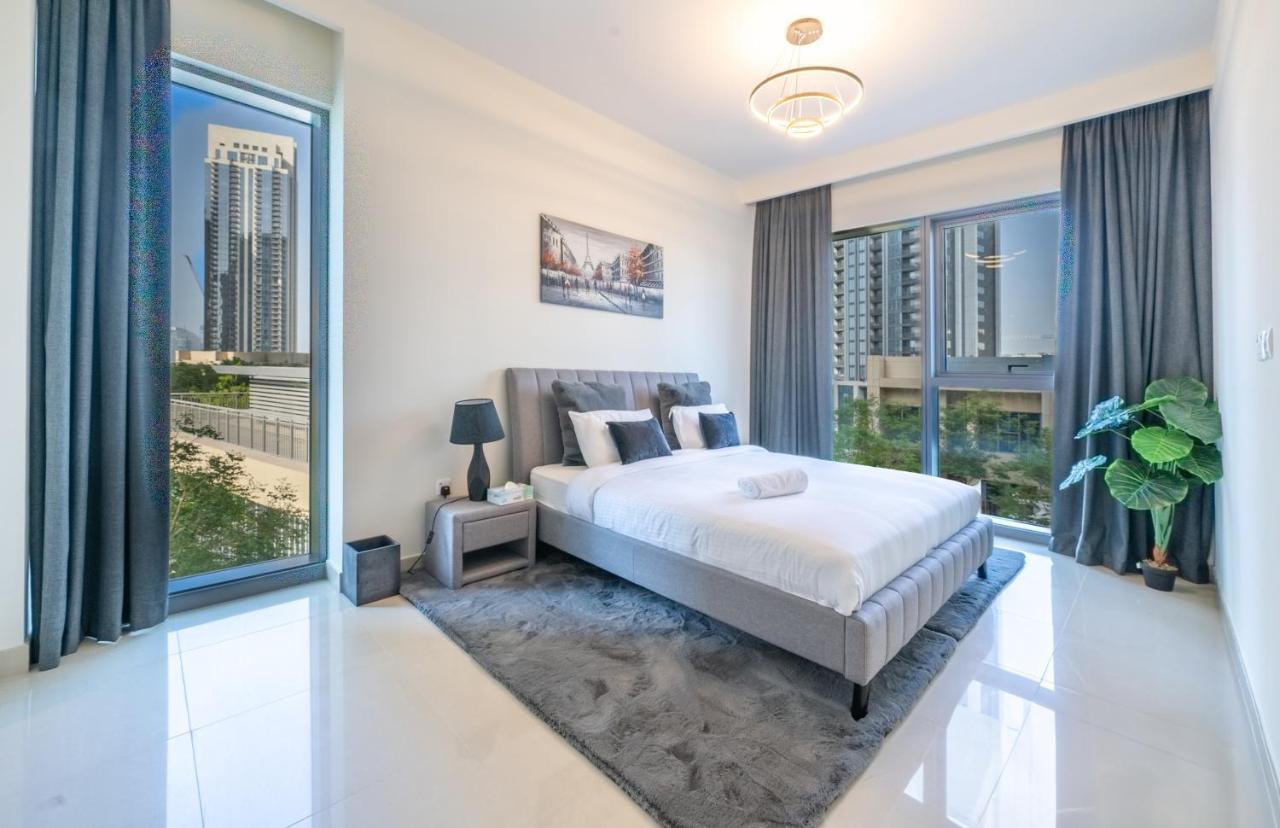 Homes Beyond l Spacious 2BR Creekside Lifestyle - 2