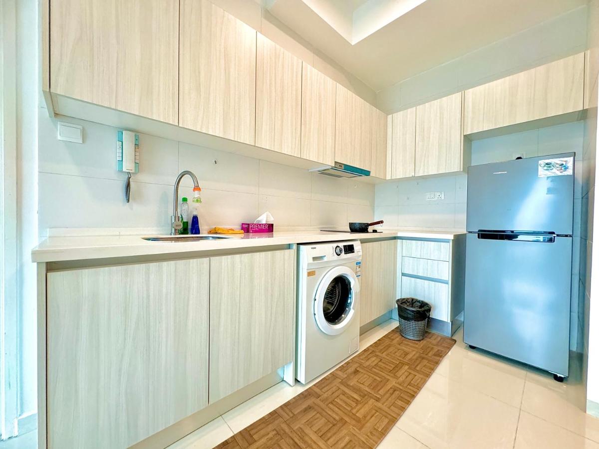 SKS Pavillion Residence Suites by Luxecocoo CK Johor Bahru - 2