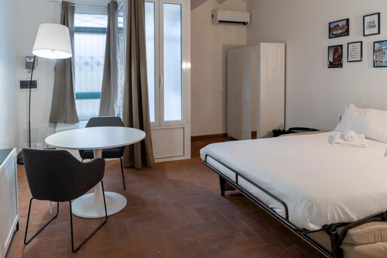 Studio Flat - Lungara 44A