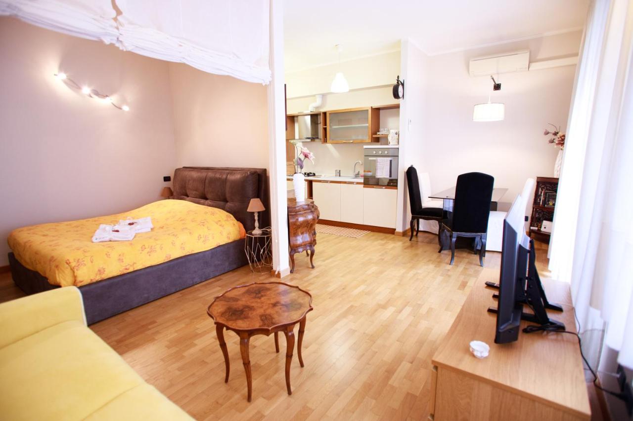 Sofia House with Private Parking - 4