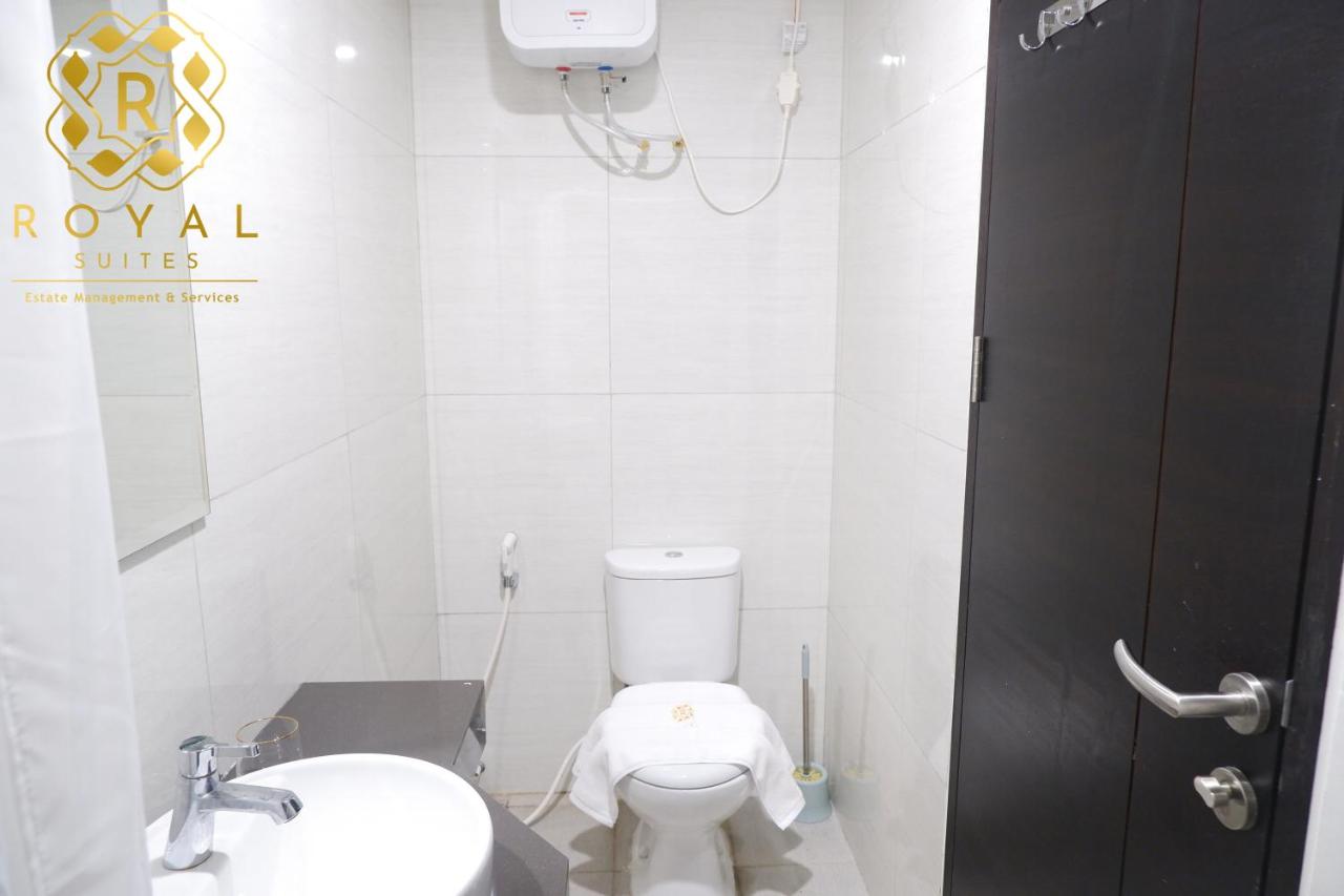 Royal Suites 2BR 28th Floor - Citra Plaza Nagoya Apartment - 4