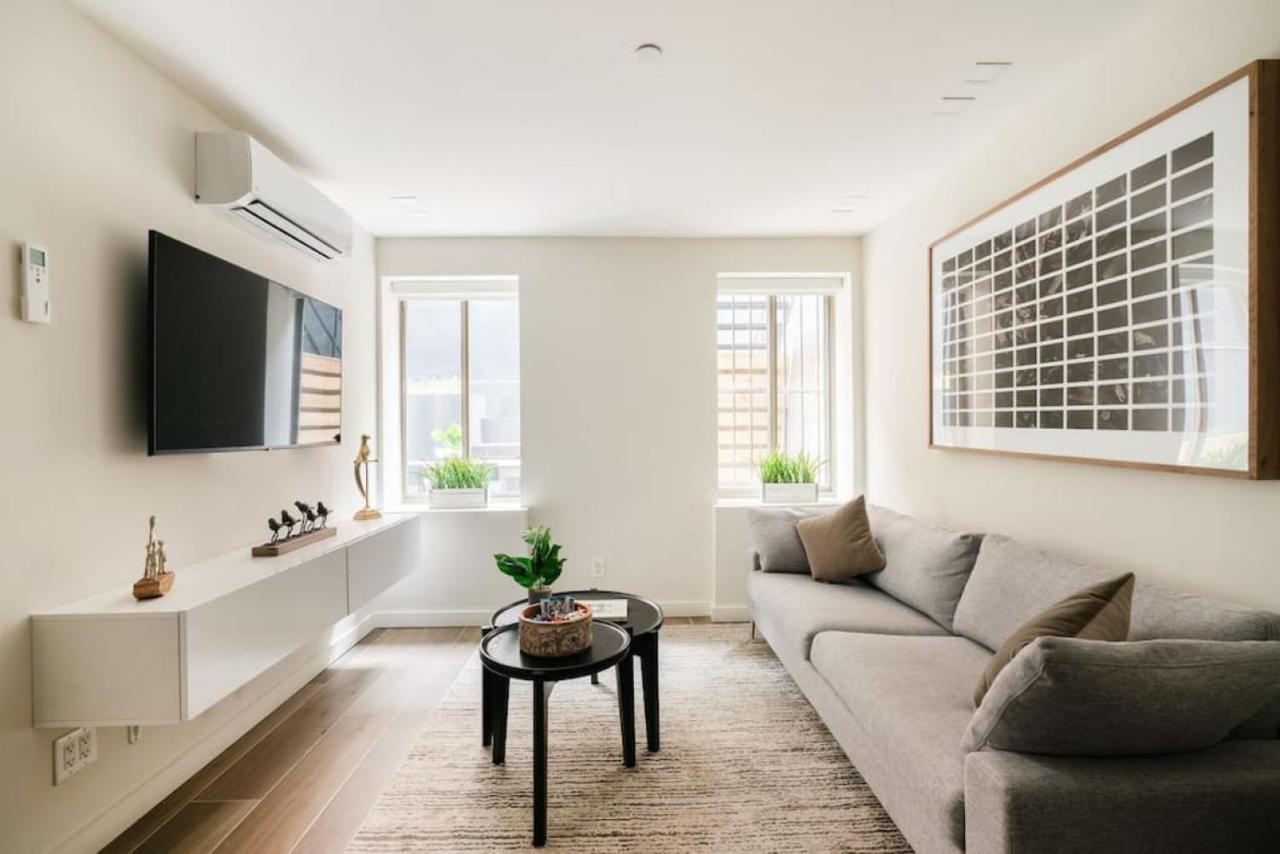 Massive 1BR w Private Patio in Upper East Side - 5