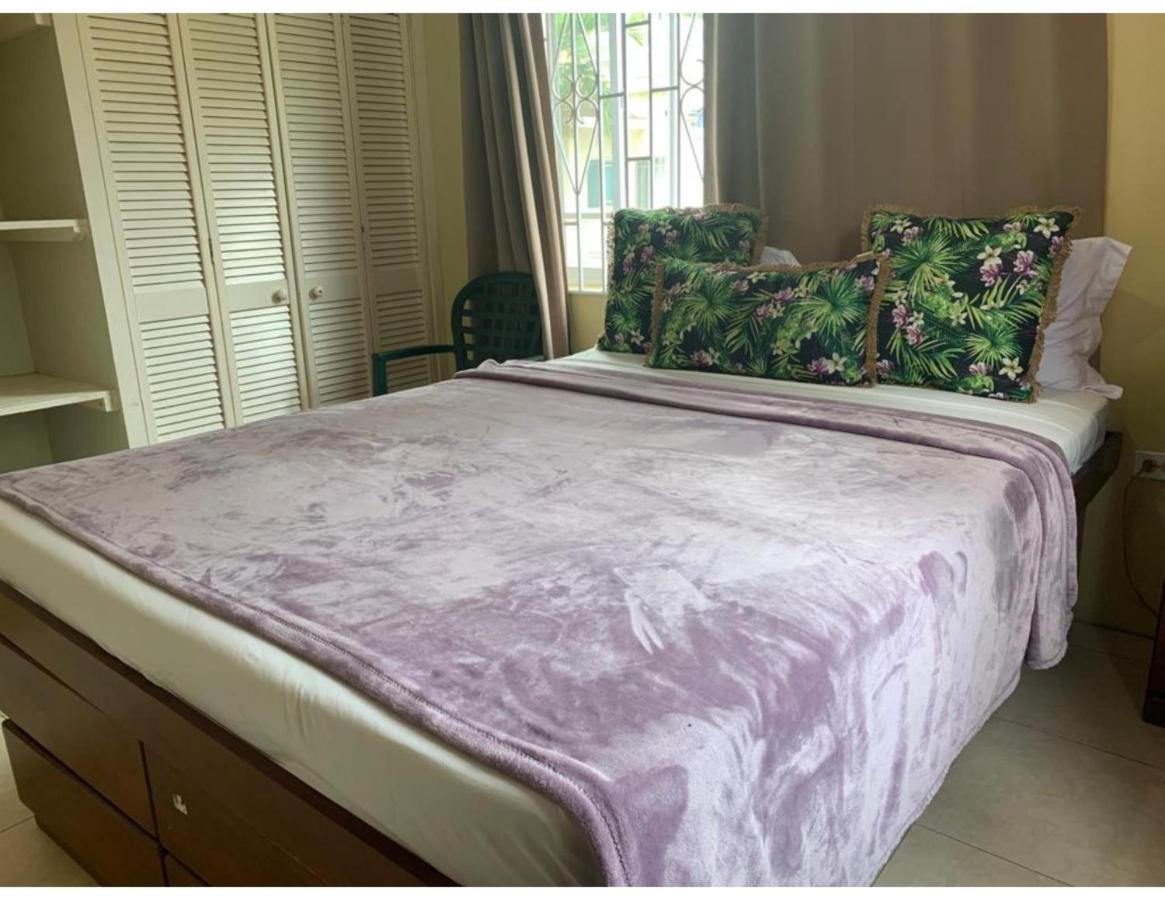 2-bedroom Apt in an Ocean Front Resort in Jamaica - Enjoy 7 miles of White Sand Beach! apts - 3