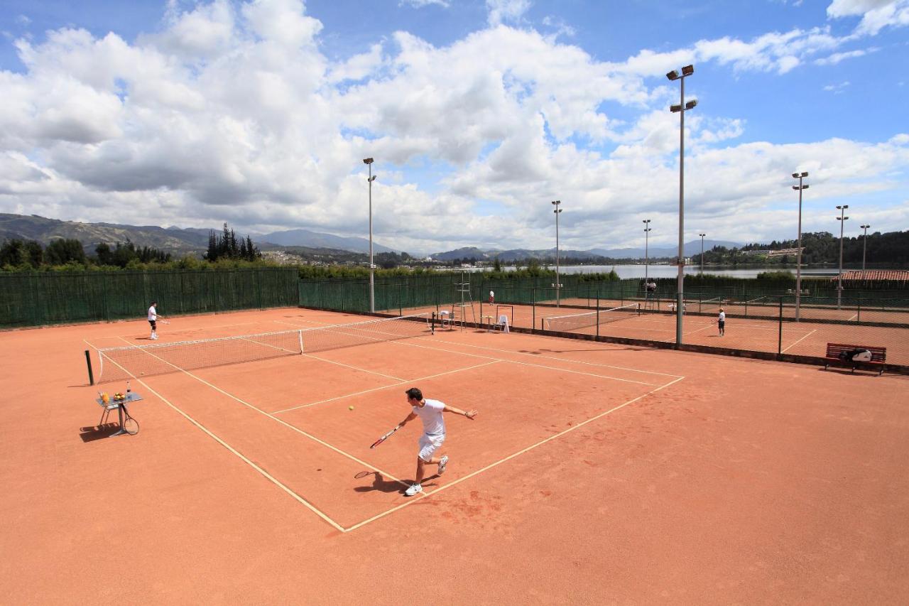 Tennis court: Estelar Paipa Hotel Spa & Y Centro De Convenciones