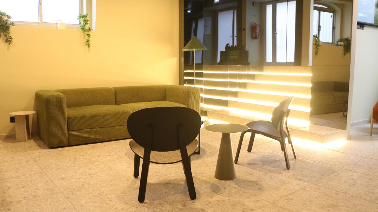 Gspot Hostels & Love Triangles Pizzeria - 5