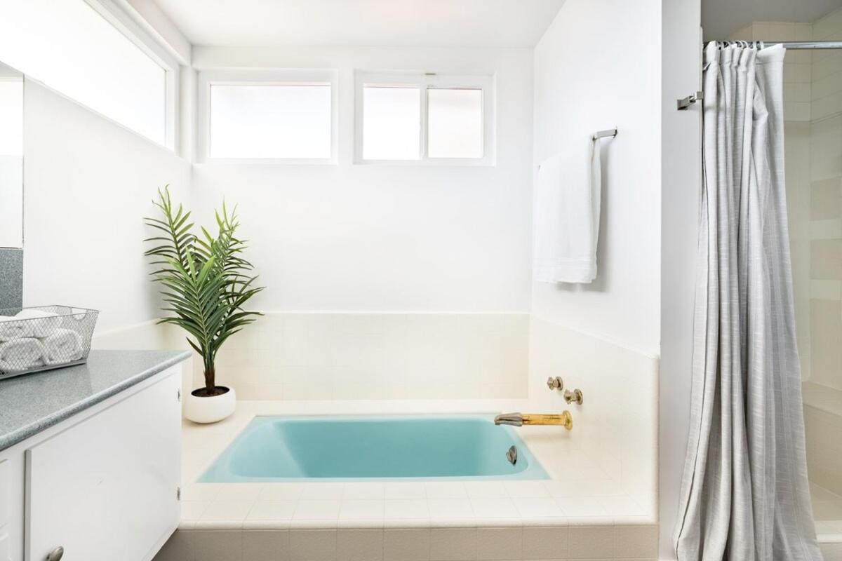 LA Huge Mid Century Guesthouse Patio LAX Beach - 5