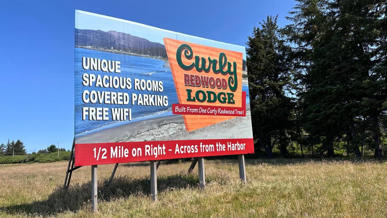 Curly Redwood Lodge — photo 23