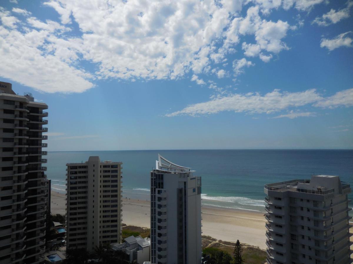 Surfers Century Oceanside Apartments photo