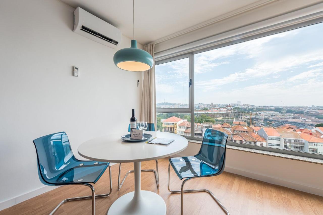 GuestReady - Hemisphere Apt - 2