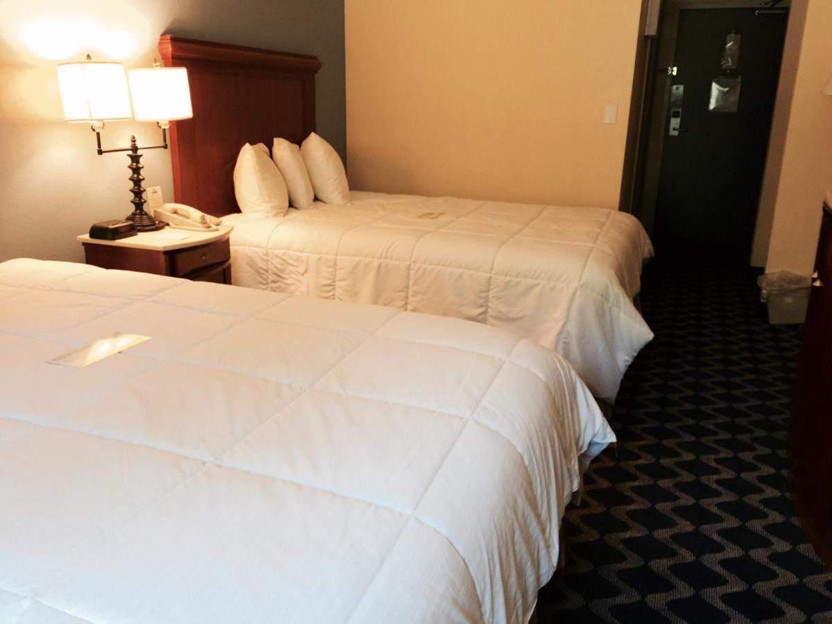 Hilltop Inn — photo 14
