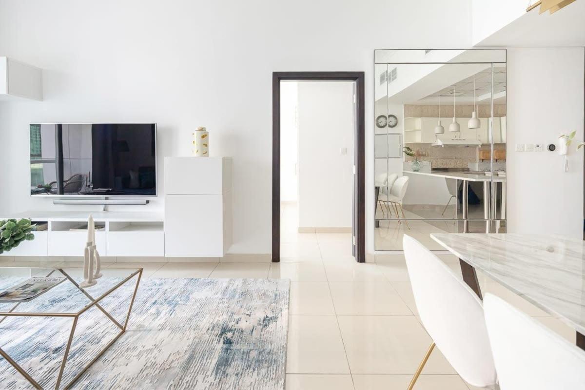 Frank Porter - The Atlantic Tower - 5