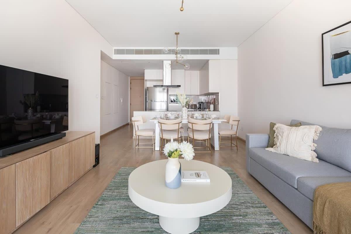 Frank Porter - The Address JBR - 4