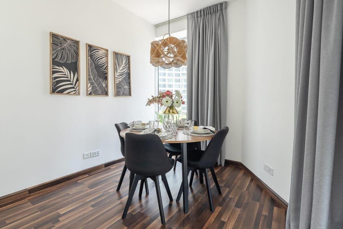 Frank Porter - Bonaire Tower - 4