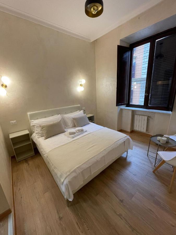 Ten Miles Guesthouse Roma