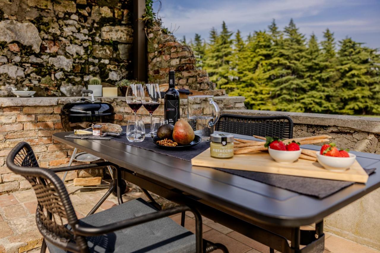 Incantevole vista dalle mura del castello. - 4