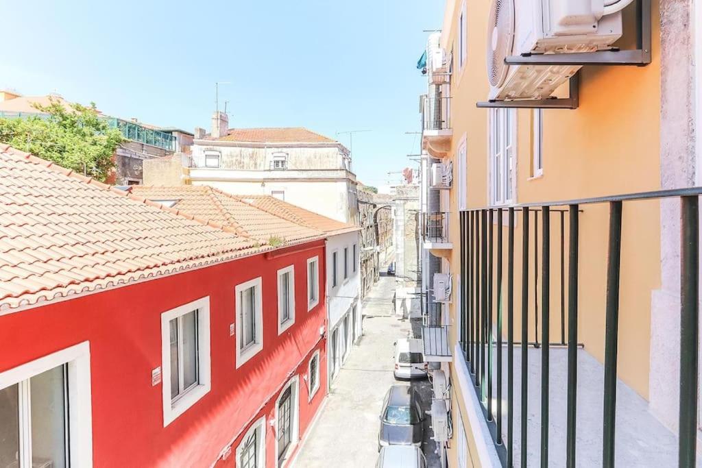 Outstanding Santos Spacious 2 Bedroom Apt w AC - 5