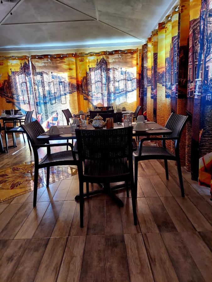 Cas Bed and Breakfast - 4