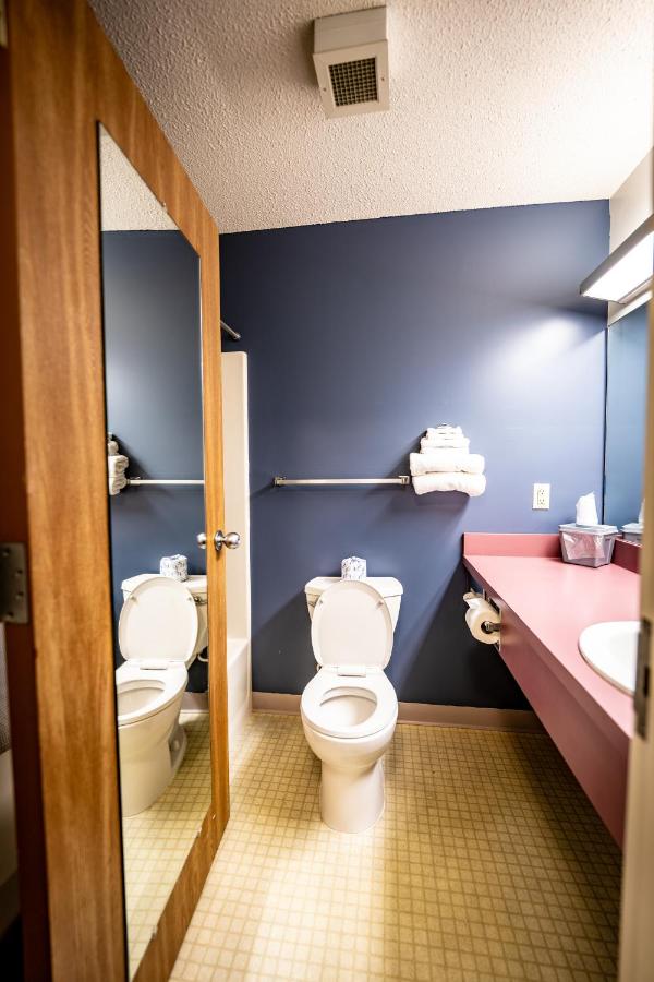 Manistee Inn & Marina — photo 15