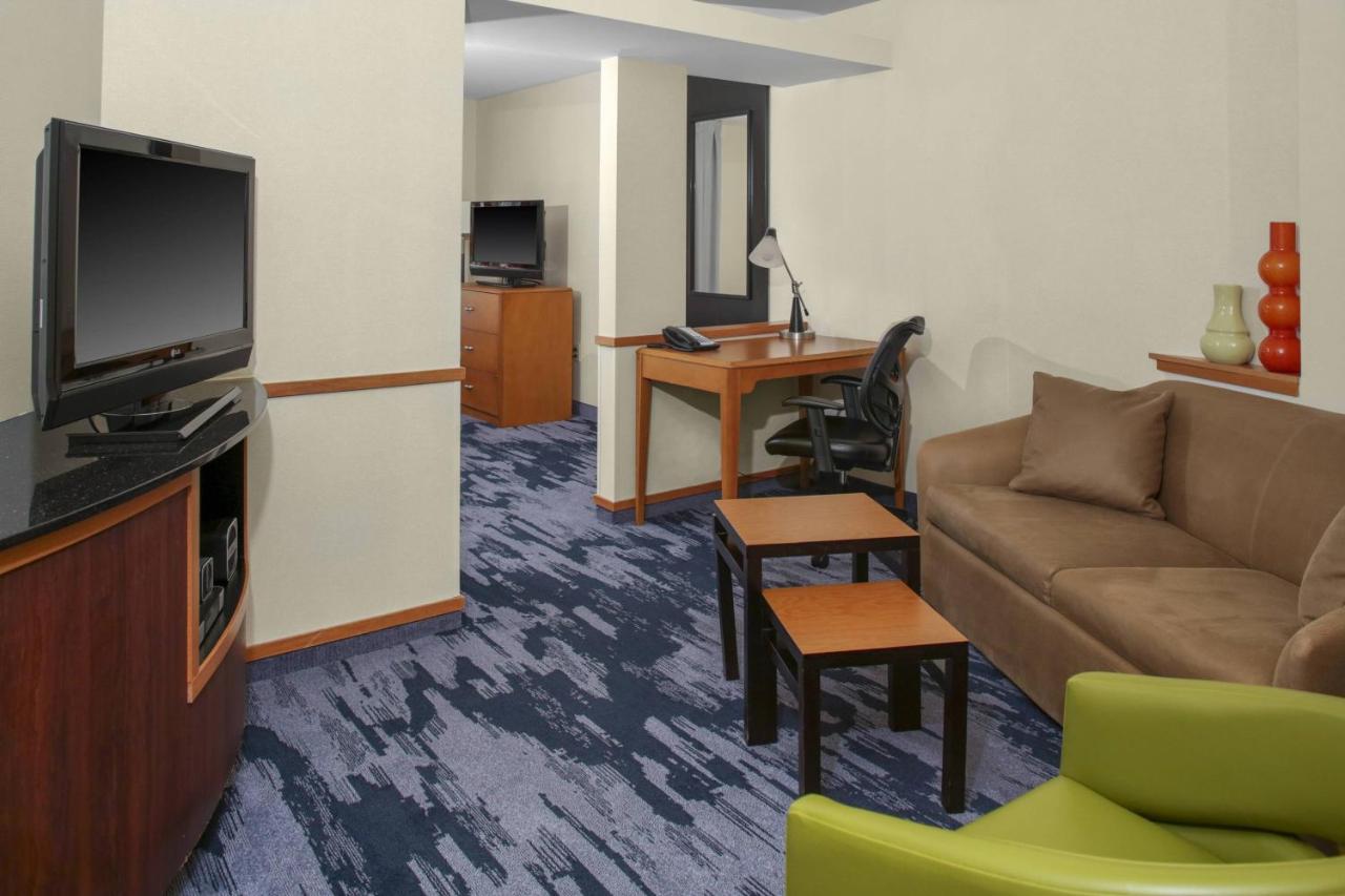 Budget Inn & Suites — photo 15