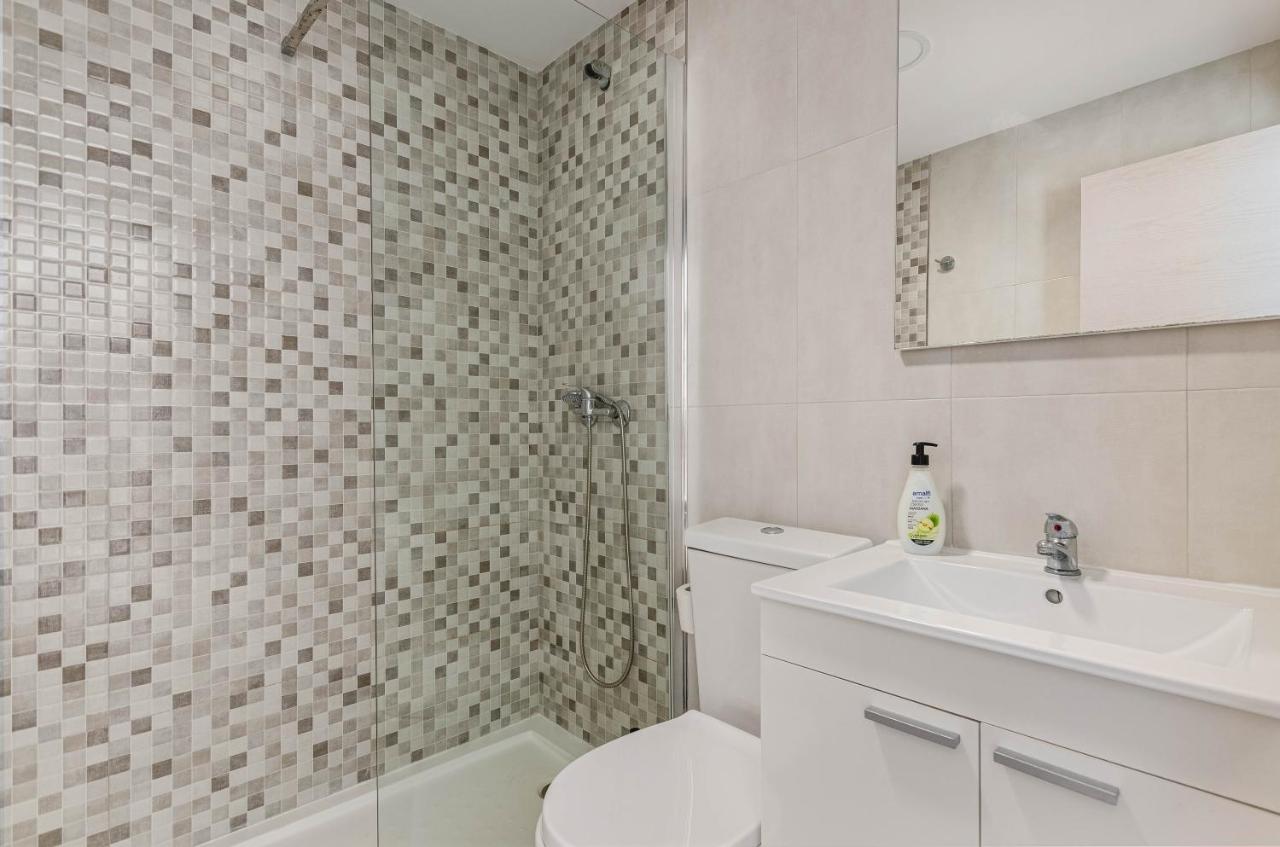 Acapulco Apartments - 3