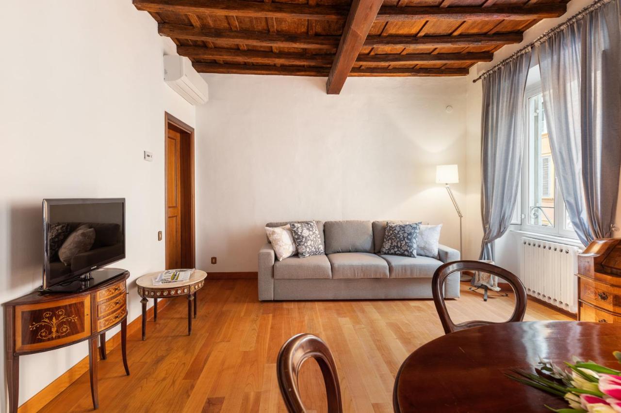 Monti Charming Amphora Apartment - 5