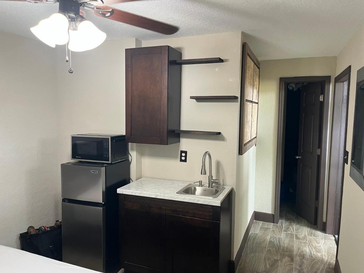 cozy studio apartment with private entrance and patio - 4