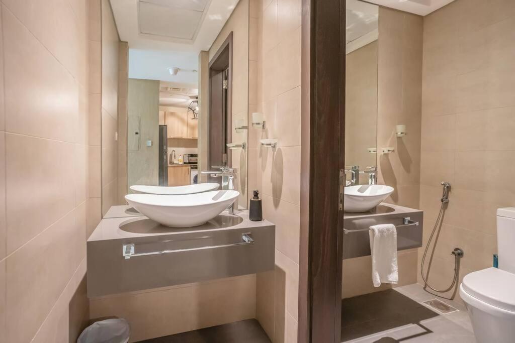 Specious pool view One Bed room - 3