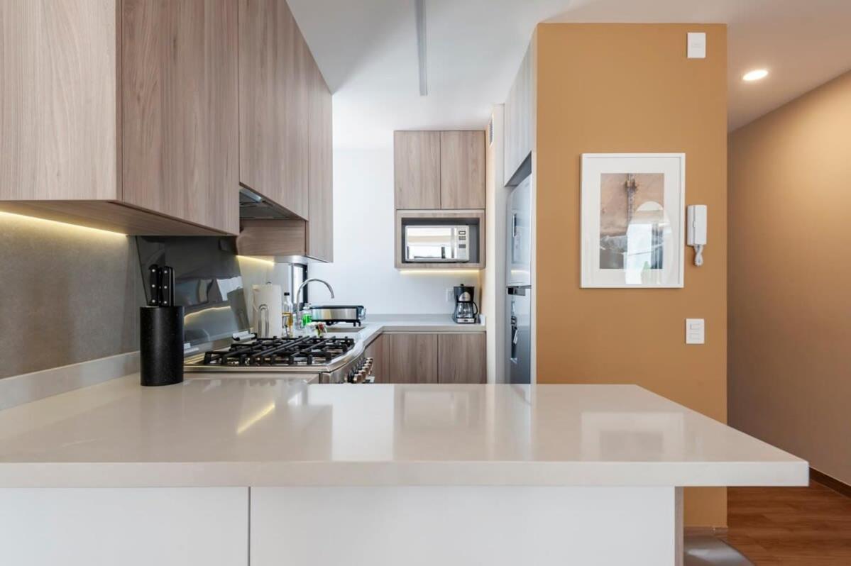 Magnific 2BR in Cuauhtemoc - 3