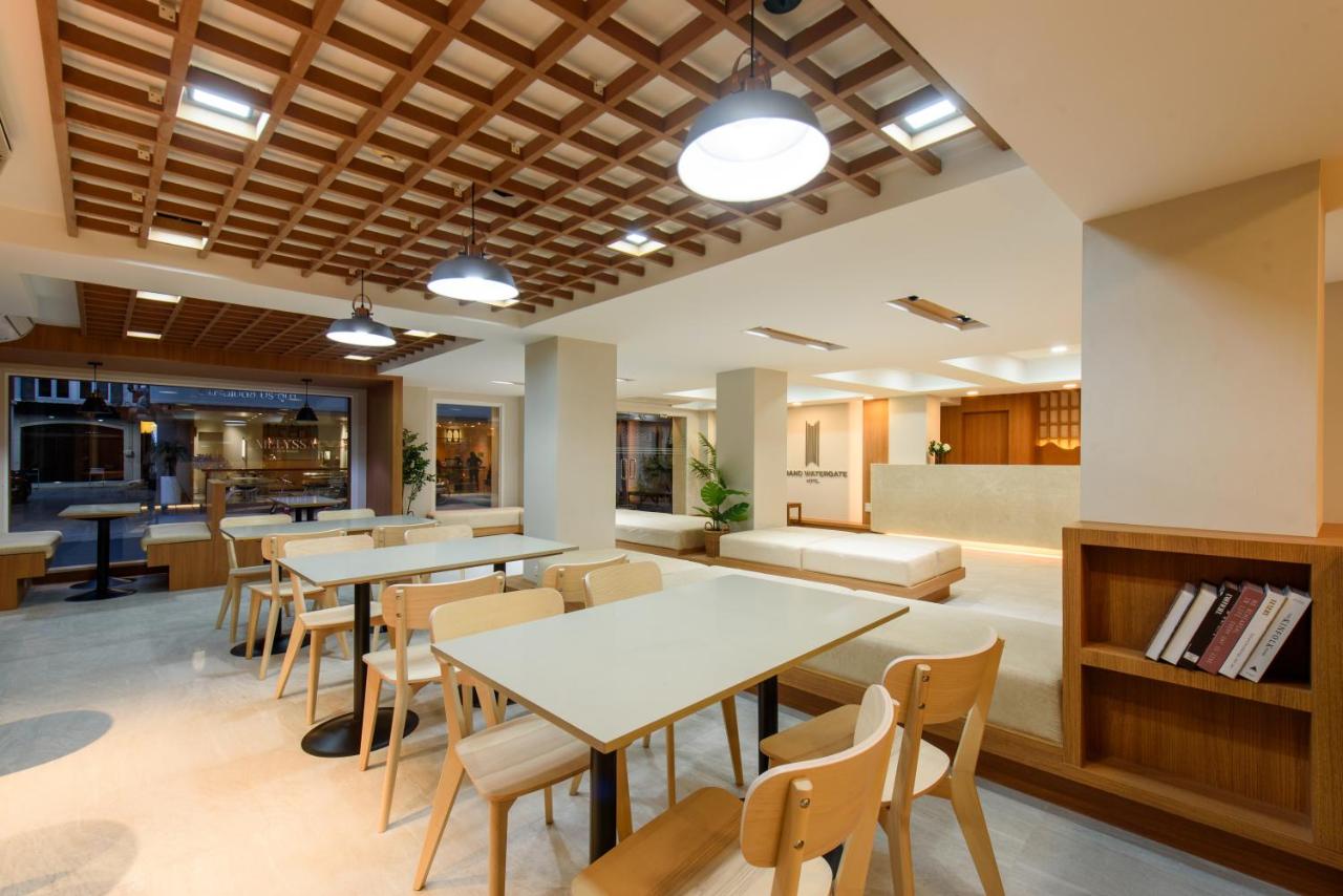 Grand Watergate Hotel - 4