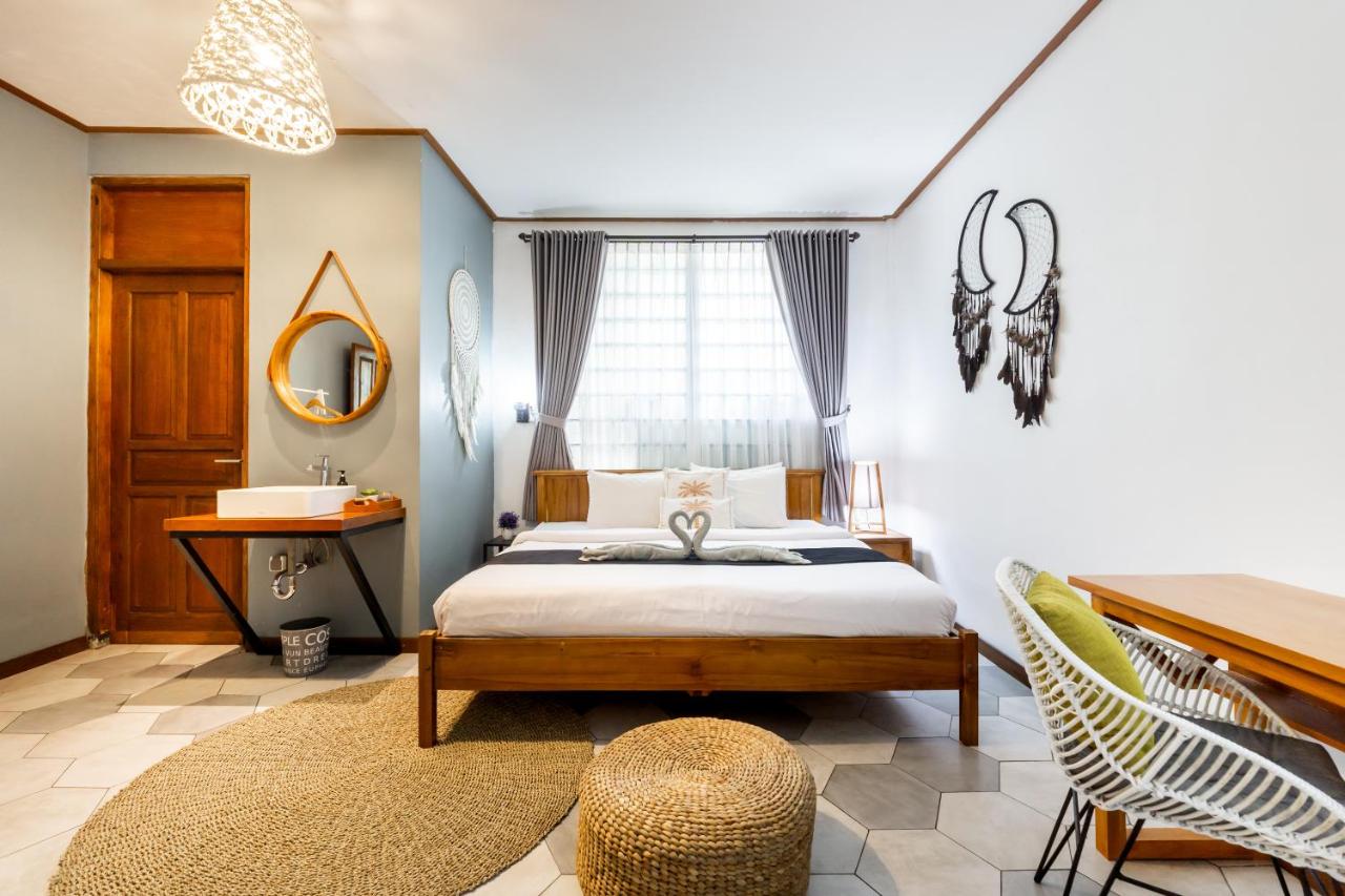 Interconnection Hostel - 2