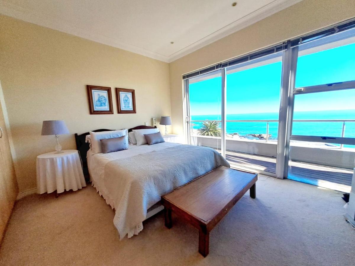 Stylish Penthouse with 180 degree Ocean Views! - 2