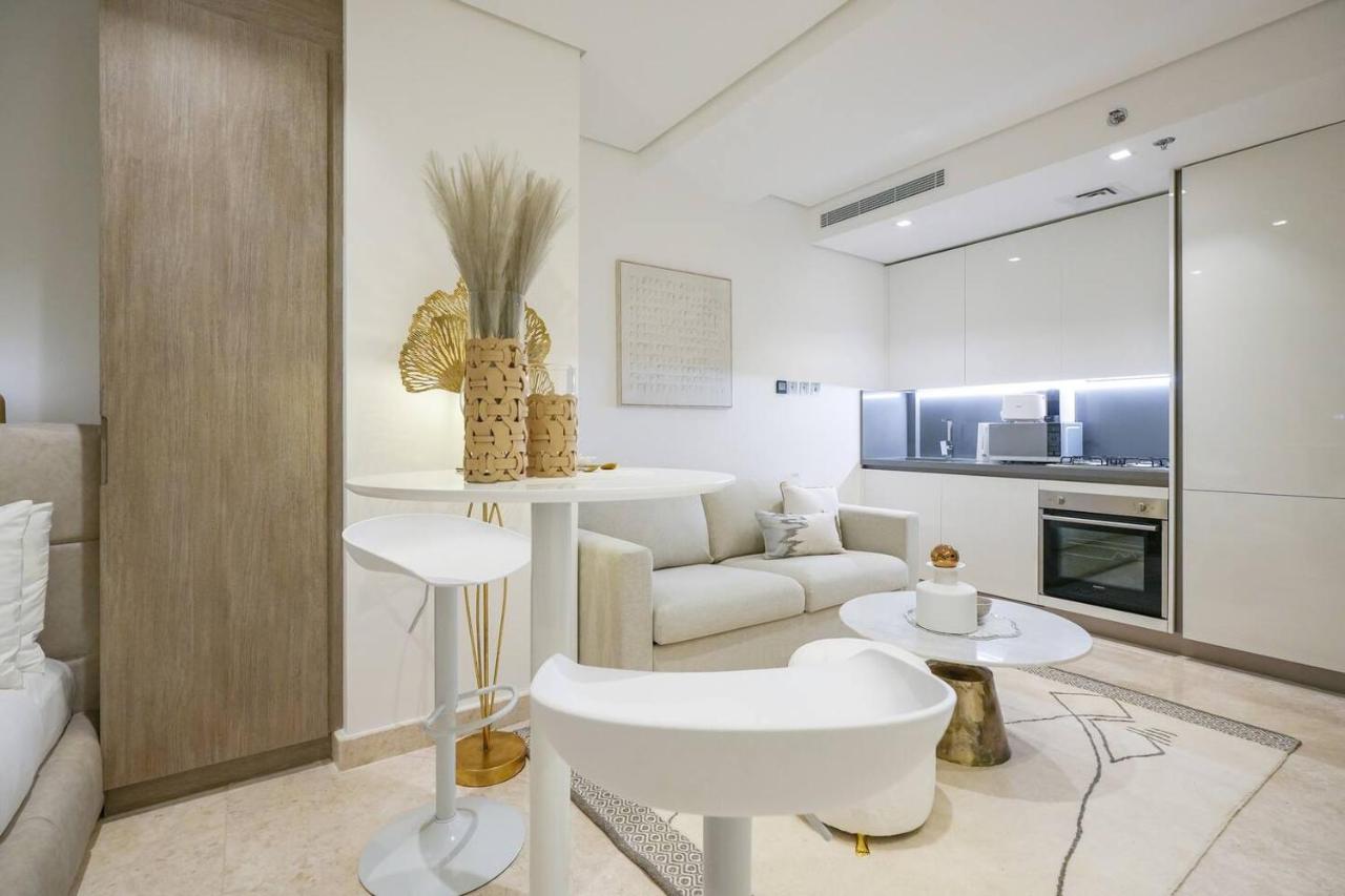 Luxury Glam Studio Near Burj Khalifa Downtown - 3