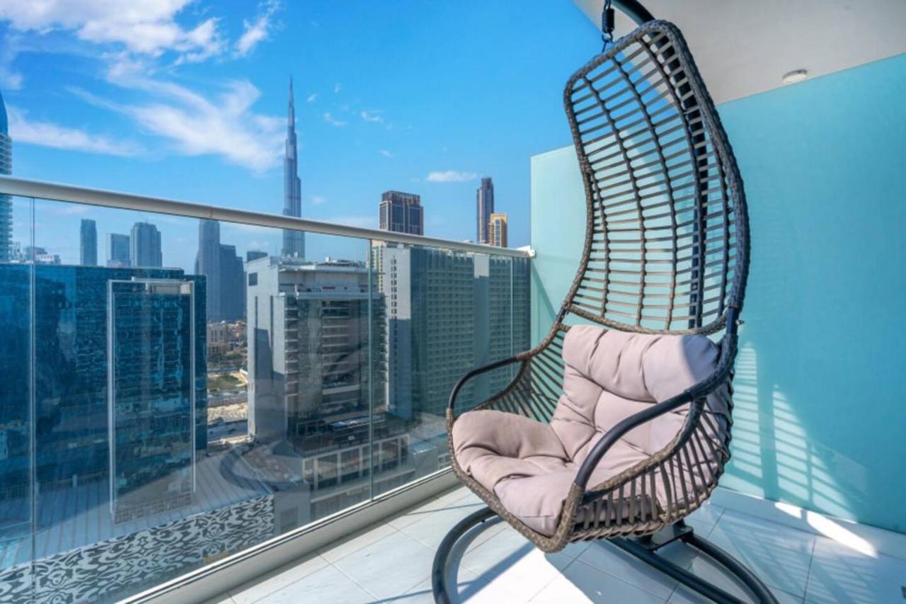 Skyline 20thModern 1BRIconic Burj Khalifa View