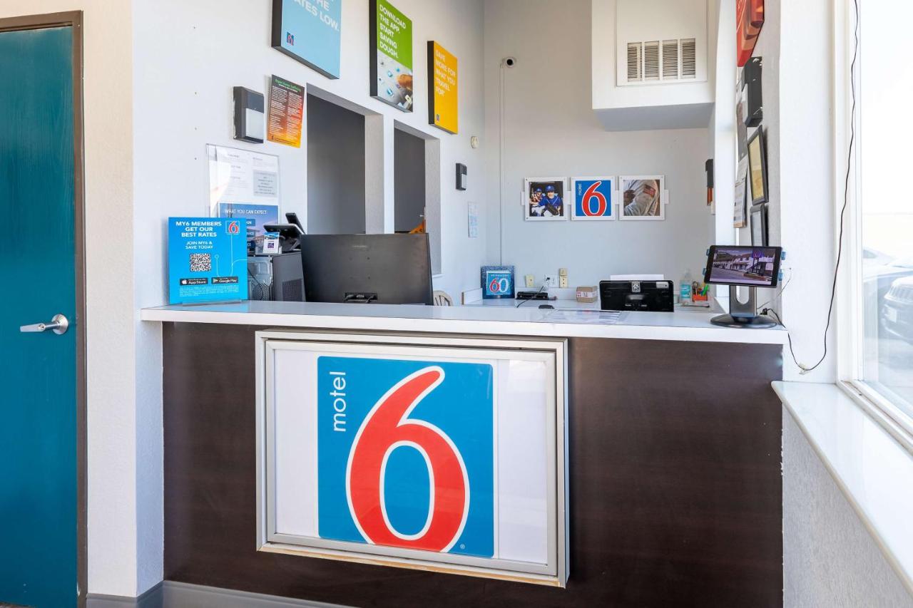 K C Motel — photo 16