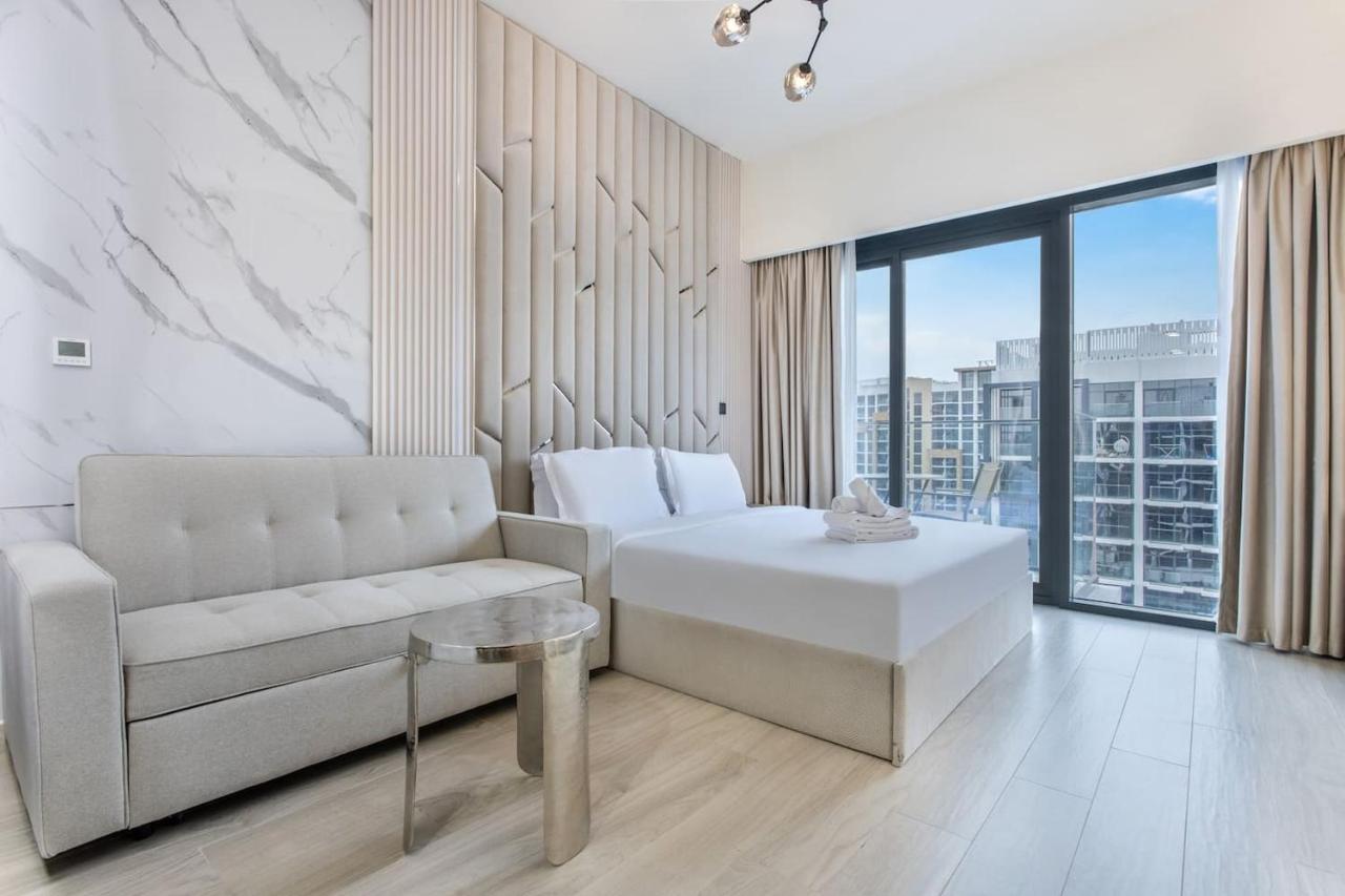 Tranquil Studio Retreat in Azizi 34 Near Downtown - 2