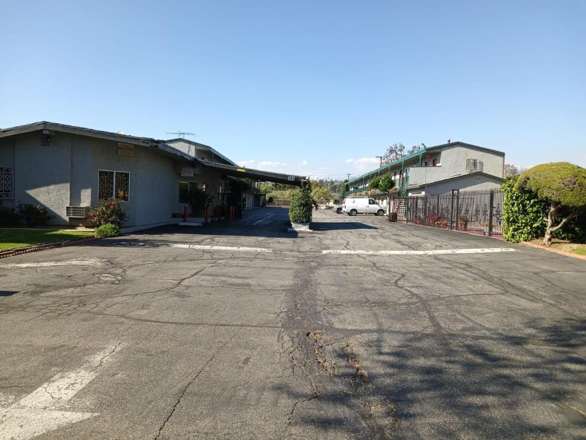 Super Inn — photo 10