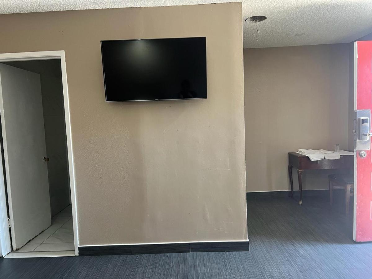 Super Inn — photo 11